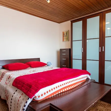 Casa Golfinho Apartamento *